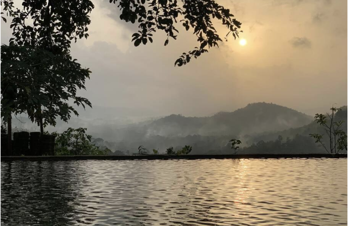 Kokikad - A hilltop forest Pool View